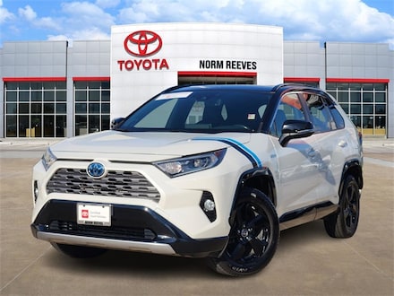 2019 Toyota RAV4 Hybrid XSE SUV