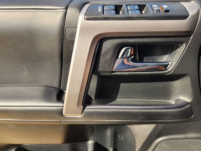2023 Toyota 4Runner SR5 Premium - Photo 17