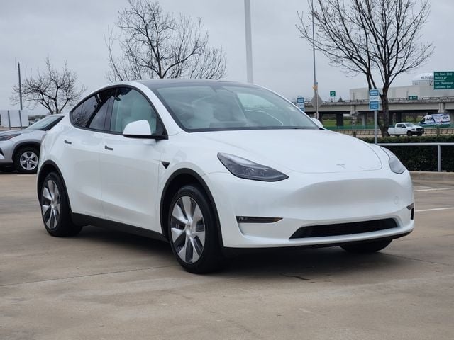 Used 2023 Tesla Model Y Long Range with VIN 7SAYGAEE5PF660879 for sale in Dallas, TX