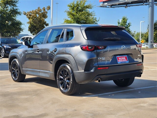 2023 Mazda CX-50 2.5 Preferred Plus photo 4