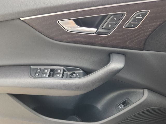 2021 Audi Q8 Premium Plus - Photo 17