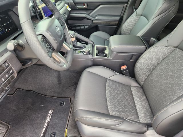 2026 Toyota Tacoma Limited - Photo 9