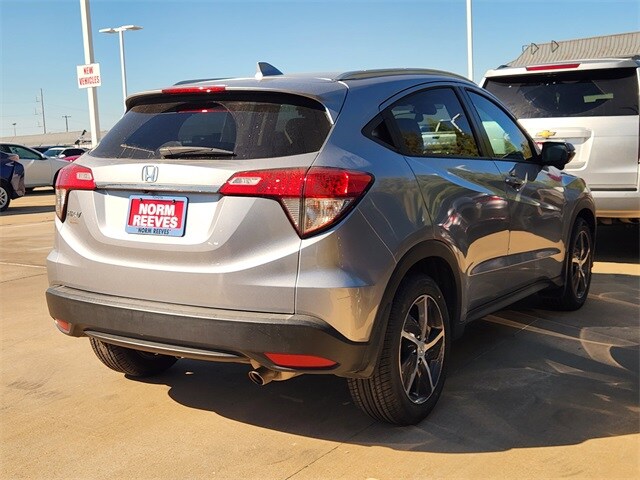 2021 Honda HR-V EX 2WD photo 2
