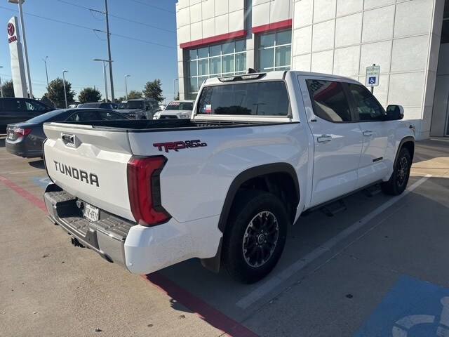 2024 Toyota Tundra SR5 photo 2