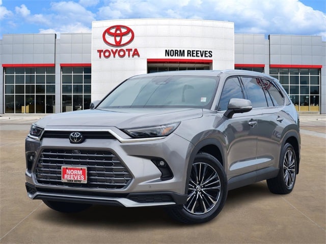 2025 Toyota Grand Highlander Hybrid SUV 