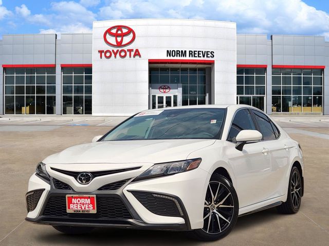 Pre-Owned 2024 Toyota Camry SE