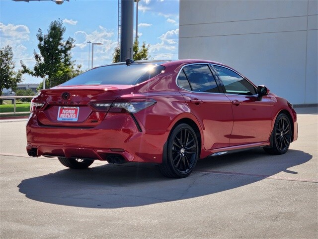 2022 Toyota Camry XSE photo 3