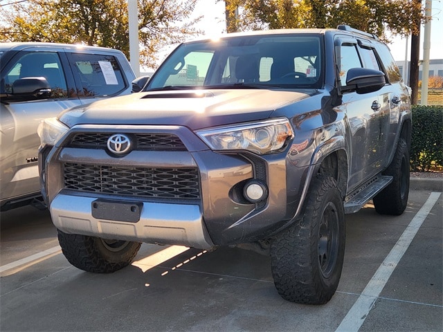 2015 Toyota 4Runner Trail's photo