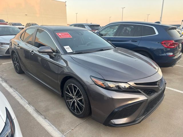 Pre-Owned 2023 Toyota Camry SE
