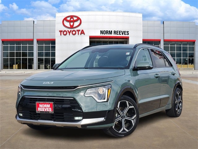 2023 Kia Niro EX Touring's photo