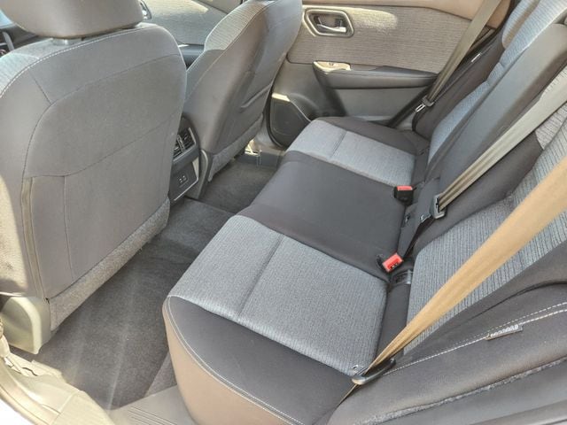 2023 Nissan Rogue SV - Photo 20