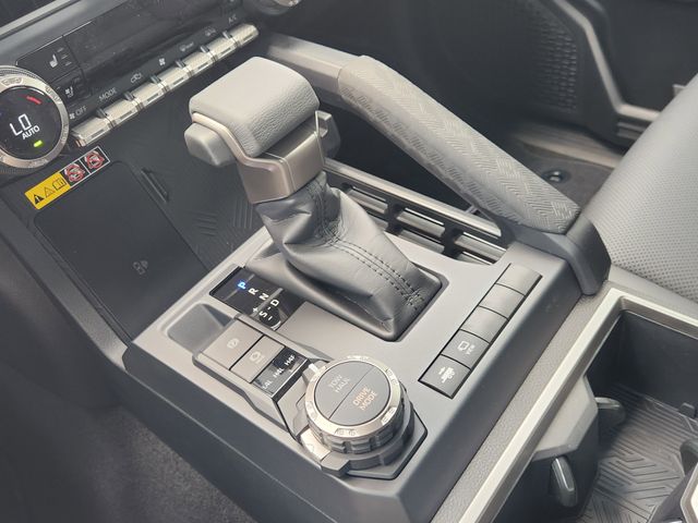 2026 Toyota Tacoma Limited - Photo 16