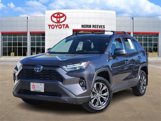 2024 Toyota RAV4 XLE Premium's photo