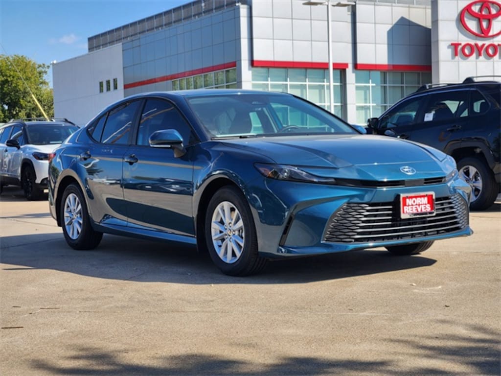 New 2026 Toyota Camry LE Sedan