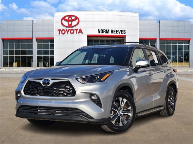 2025 Toyota Highlander SUV 