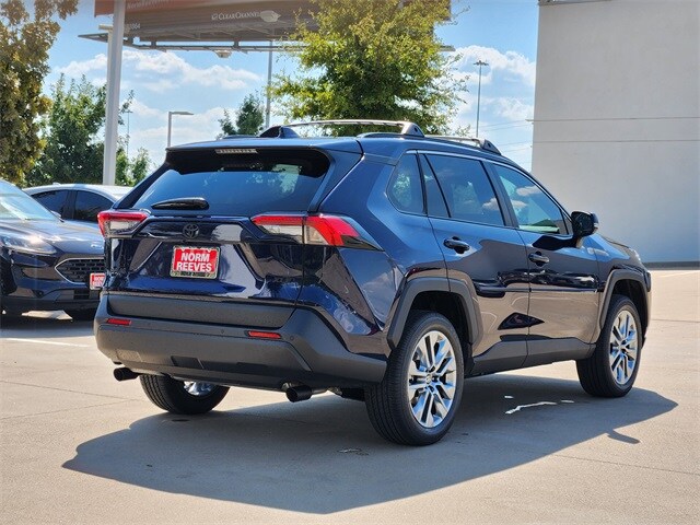 2025 Toyota RAV4 XLE Premium photo 2