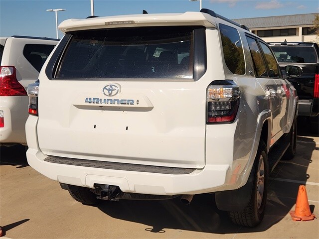 2024 Toyota 4Runner SR5 Premium photo 3