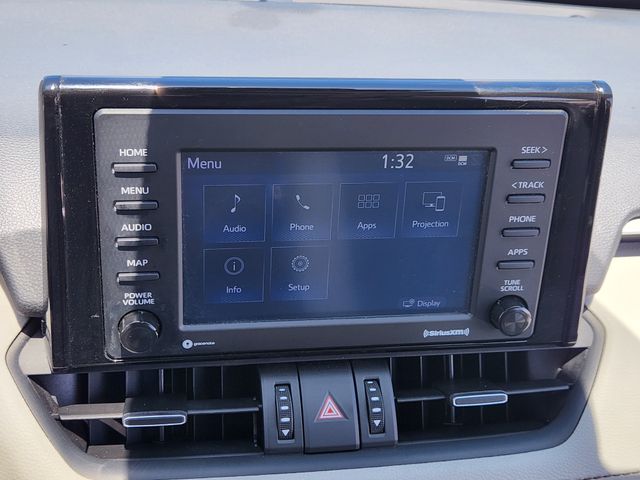 2021 Toyota RAV4 XLE Premium - Photo 12