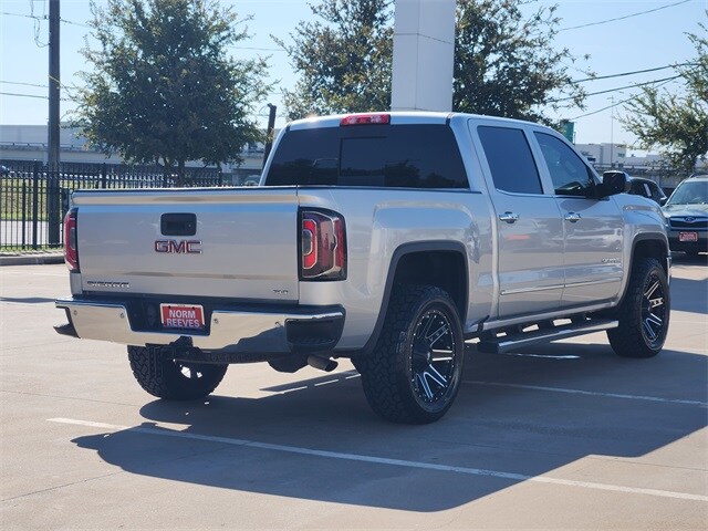 2017 Gmc Sierra SLT photo 3