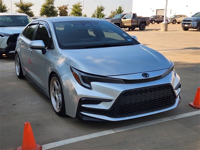 2024 Toyota Corolla SE photo 2