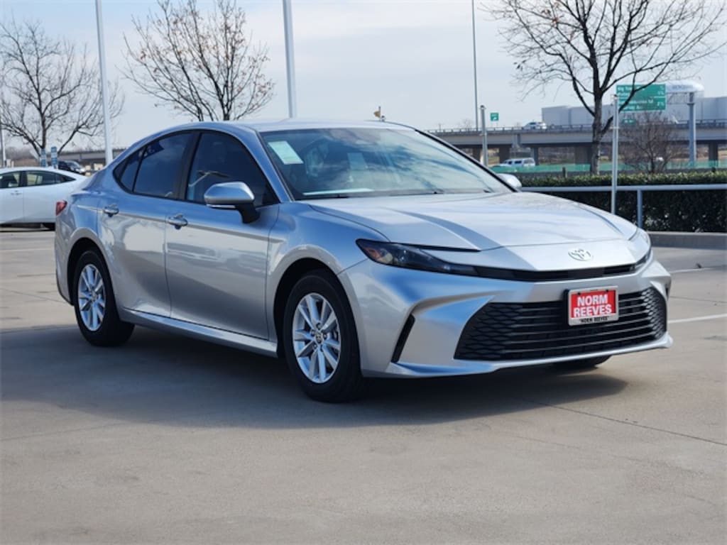 New 2026 Toyota Camry LE Sedan
