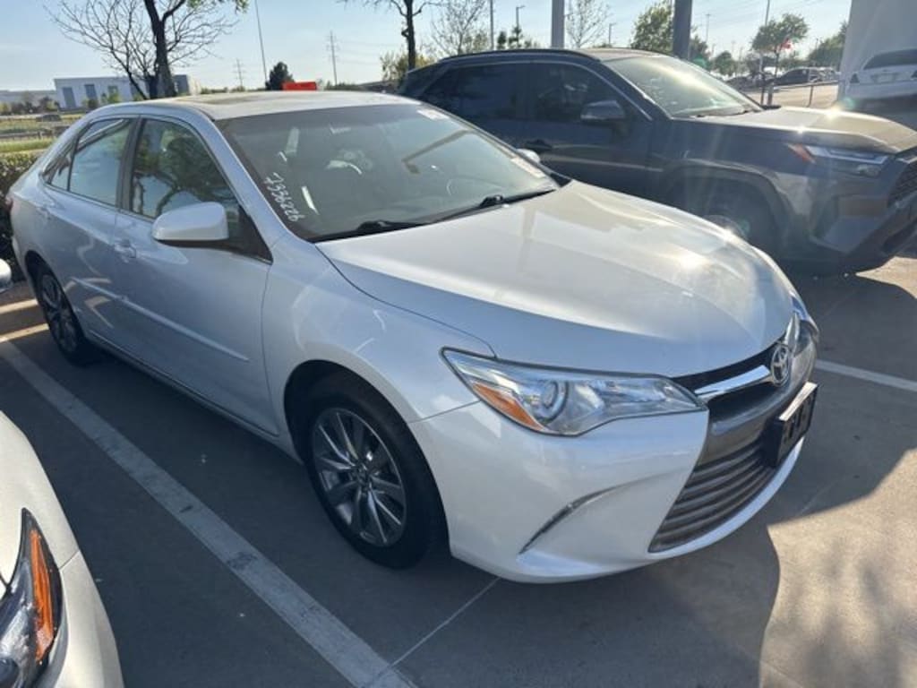 Certified 2017 Toyota Camry XLE Sedan