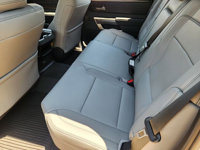 2026 Toyota Tundra SR5 - Photo 20