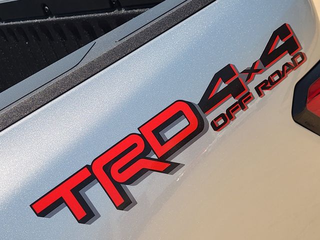 2026 Toyota Tundra SR5 - Photo 7
