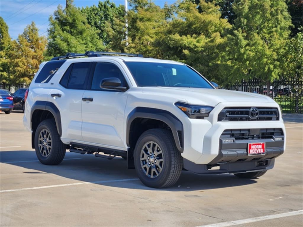 New 2025 Toyota 4Runner SR5 SUV