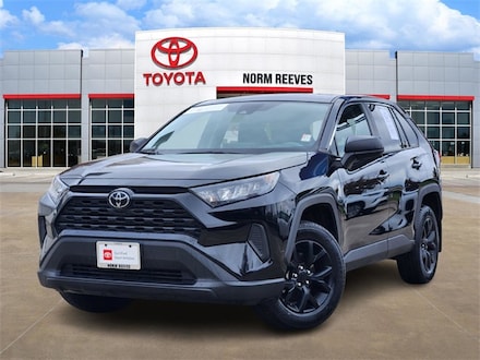 2022 Toyota RAV4 LE SUV
