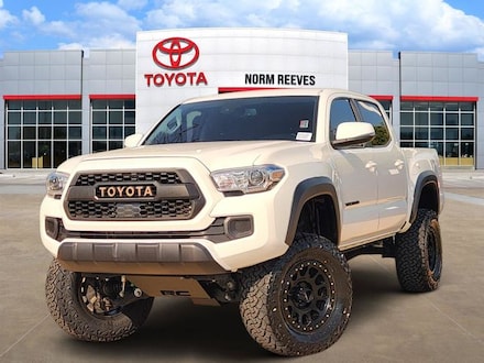 2022 Toyota Tacoma SR5 Truck