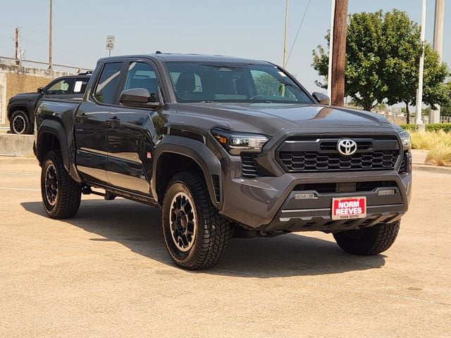 2024 Toyota Tacoma TRD Off Road - Photo 2