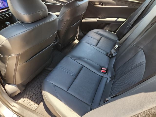 2026 Toyota Camry XSE - Photo 20