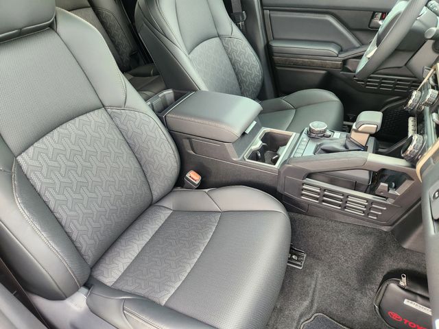 2026 Toyota Tacoma Limited - Photo 10