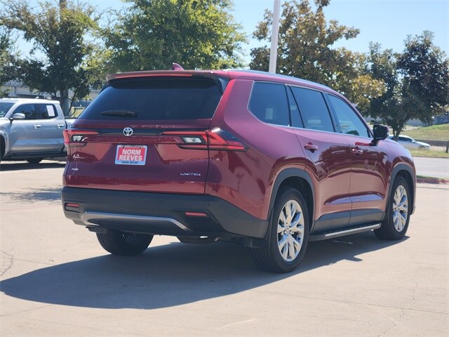 2025 Toyota Grand Highlander Limited photo 3