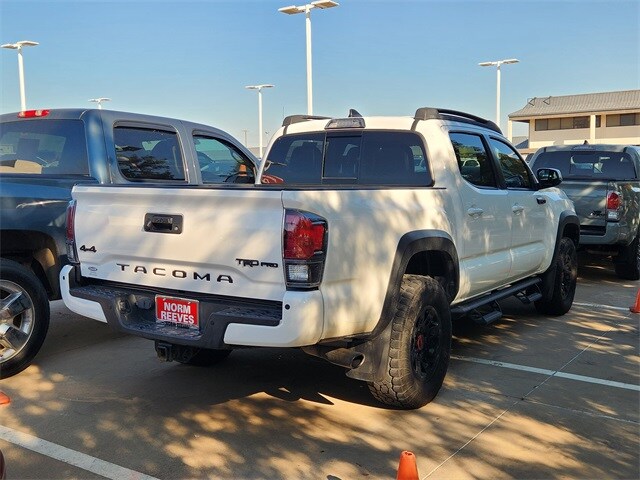 2019 Toyota Tacoma SR5 photo 3