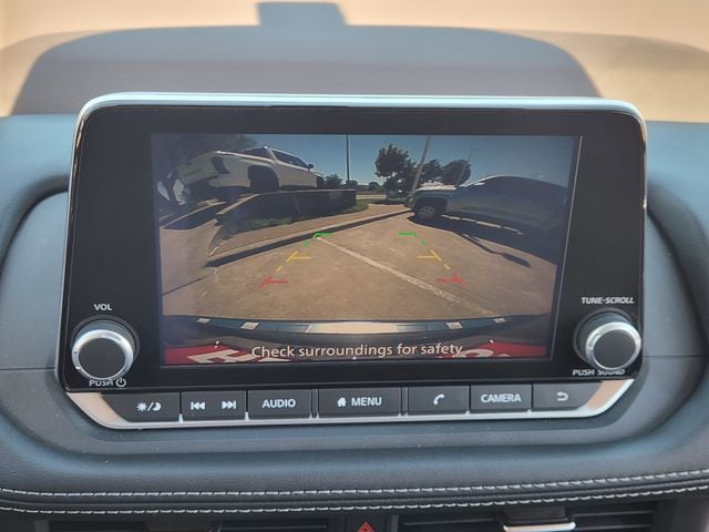 2023 Nissan Rogue SV - Photo 13