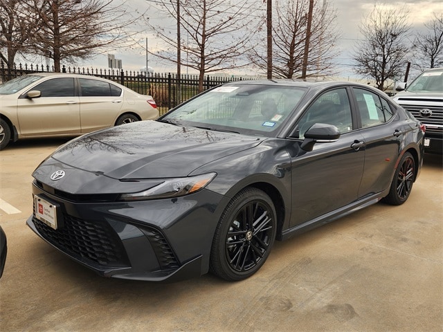 2025 Toyota Camry Sedan 