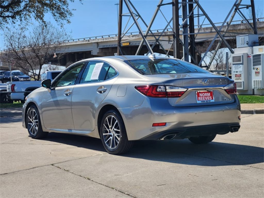 Used 2017 Lexus ES 350 Sedan