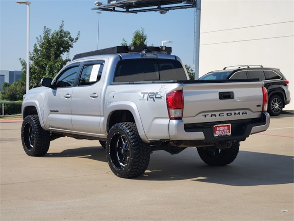 Used 2017 Toyota Tacoma TRD Sport Truck