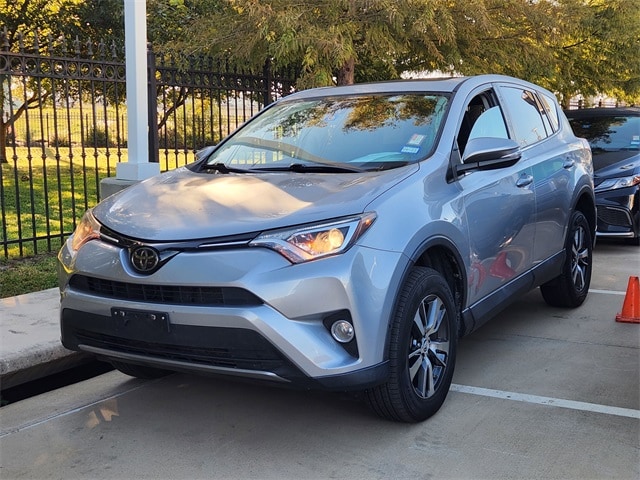 2018 Toyota RAV4 SUV 