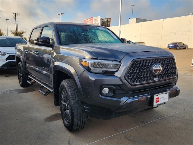 2023 Toyota Tacoma Limited photo 2