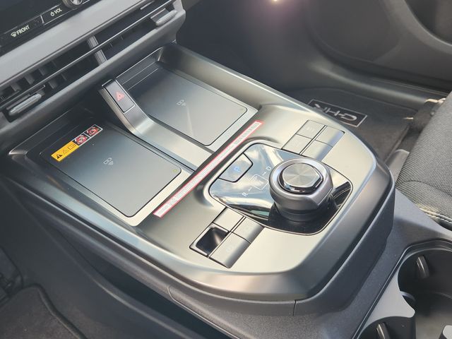 2026 Toyota C-HR SE - Photo 15