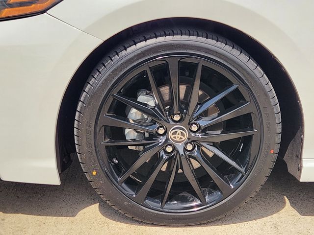 2023 Toyota Camry XSE - Photo 8