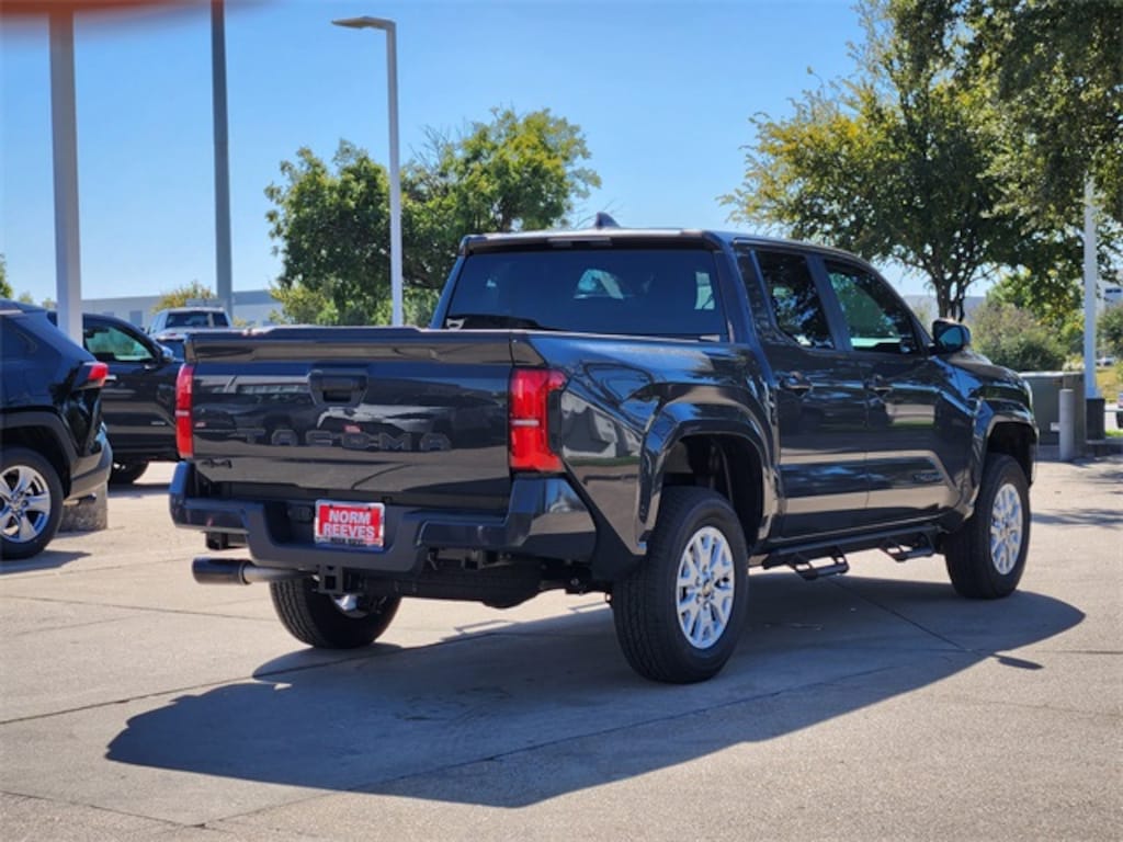 New 2025 Toyota Tacoma SR5 Truck Double Cab