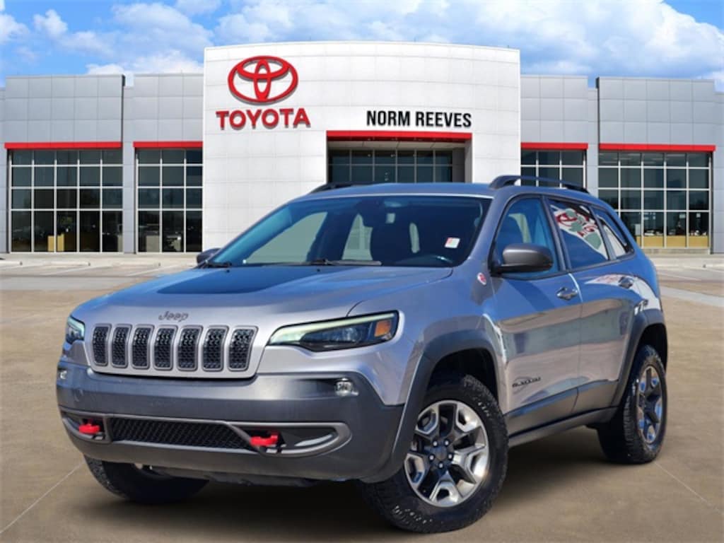 Used 2019 Jeep Cherokee Trailhawk SUV
