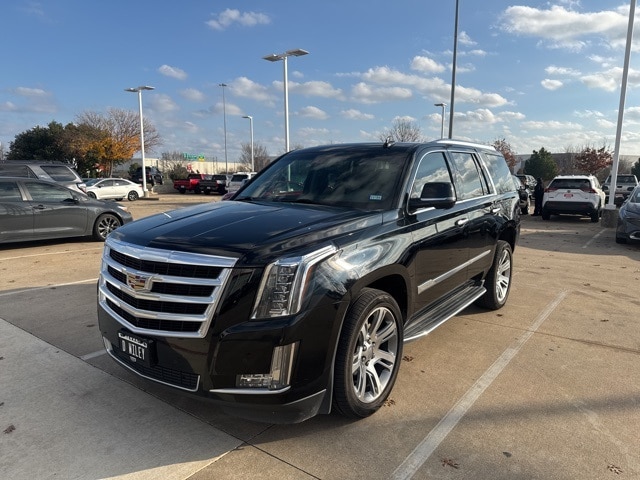 2016 Cadillac Escalade Luxury's photo