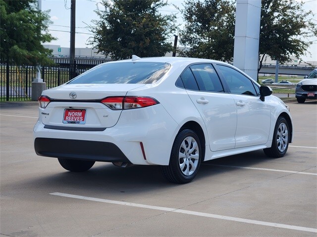 2023 Toyota Corolla SE XLE photo 3