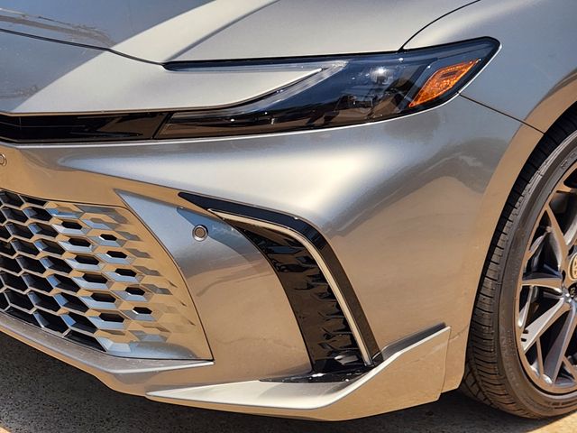 2026 Toyota Camry XSE - Photo 6