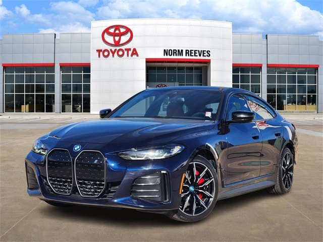 2023 BMW i4 40's photo